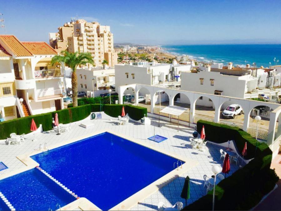 Apartment With Pool & Balcony Less Than 10Min Walk To La Mata Beach! Торевьиа Экстерьер фото